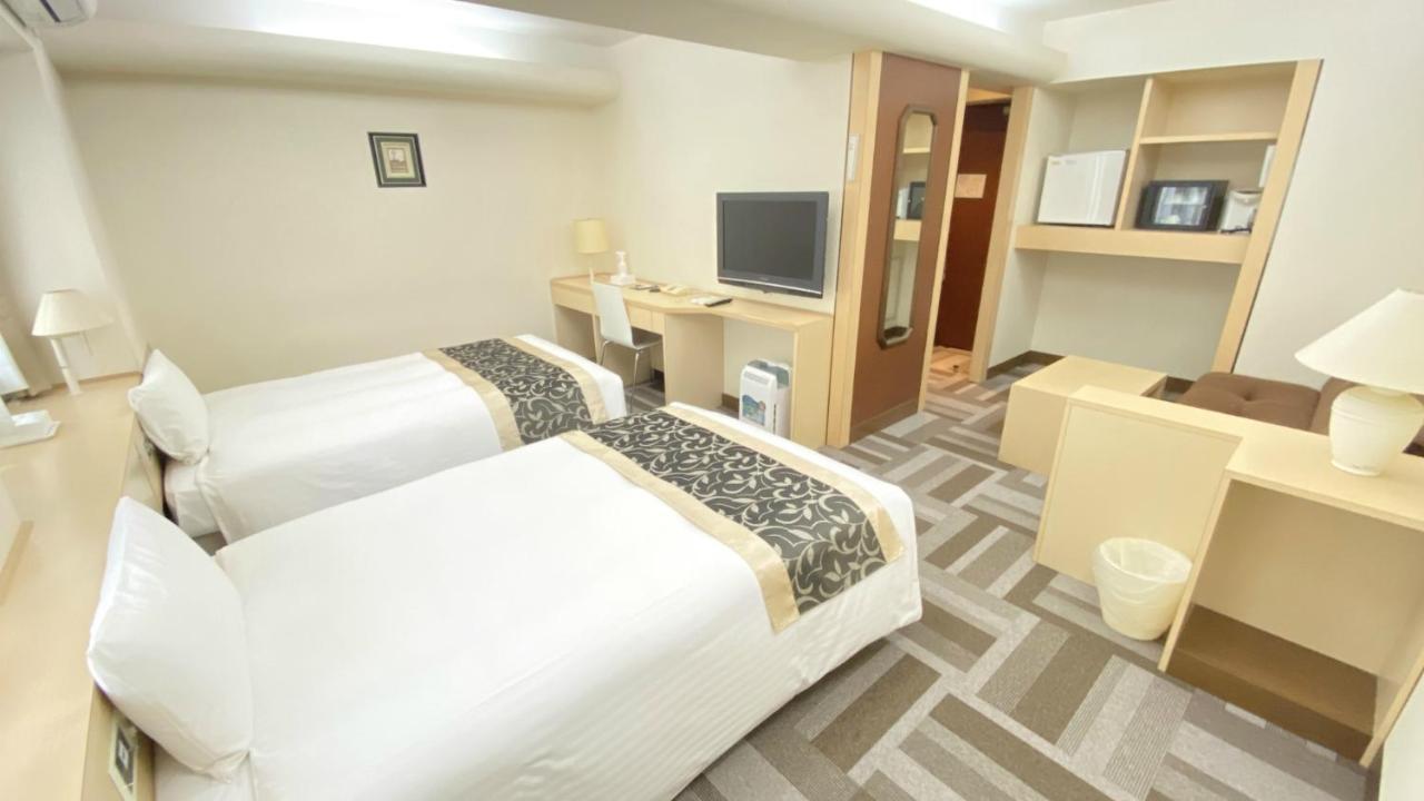Hotel Chatelet Inn Kyoto Bagian luar foto