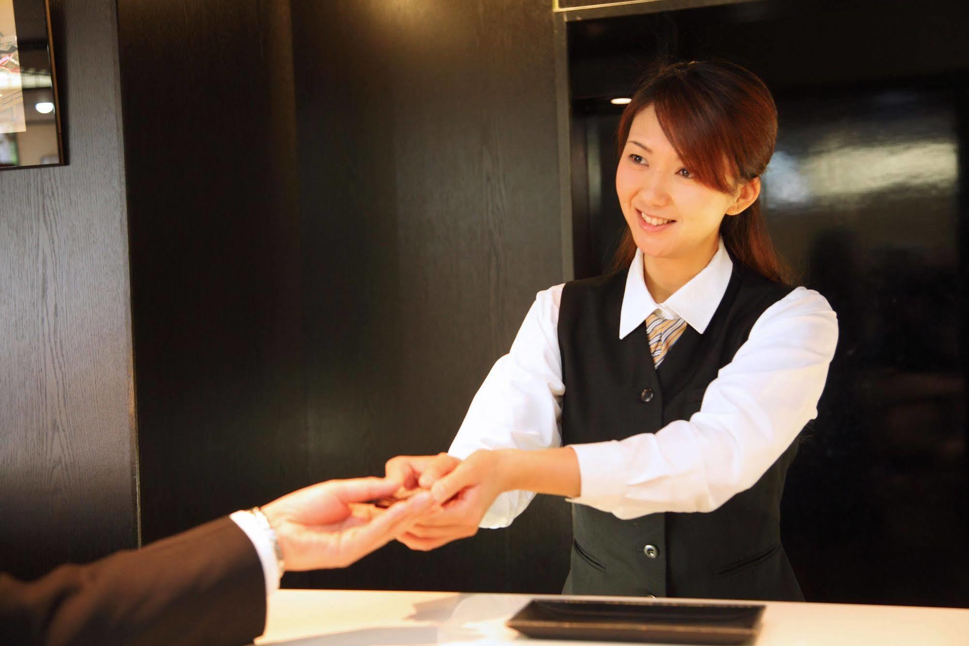Hotel Chatelet Inn Kyoto Bagian luar foto