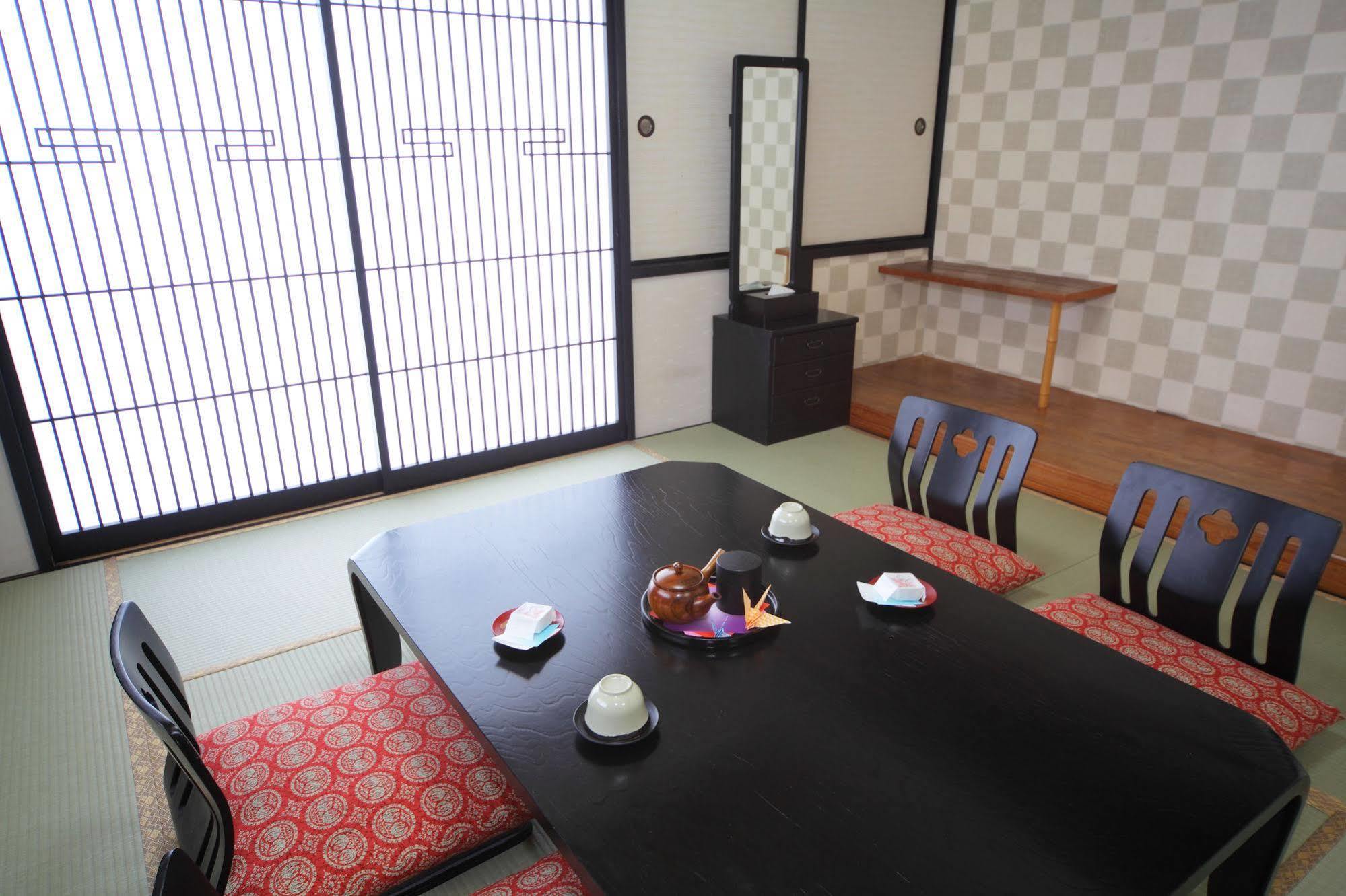 Hotel Chatelet Inn Kyoto Bagian luar foto