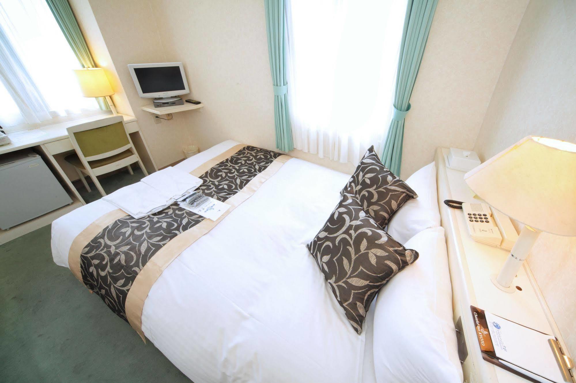 Hotel Chatelet Inn Kyoto Bagian luar foto