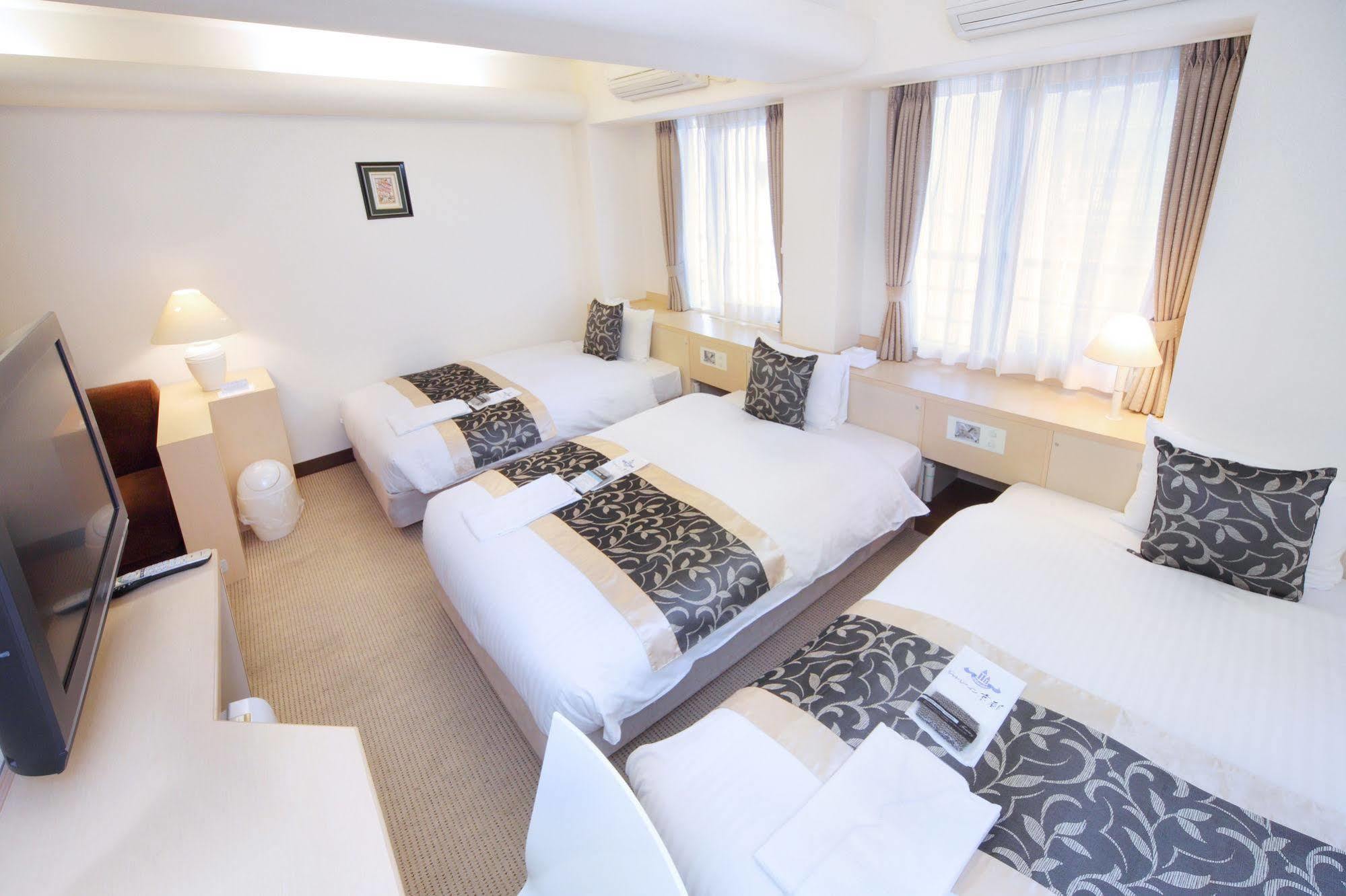 Hotel Chatelet Inn Kyoto Bagian luar foto